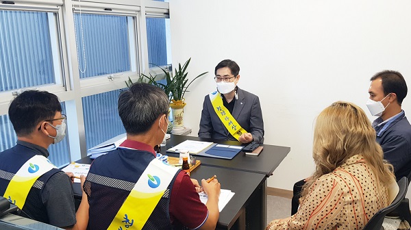 김태곤 건설기계안전관리원장 현장소통 행보(사진=대한건설기계안전관리원)