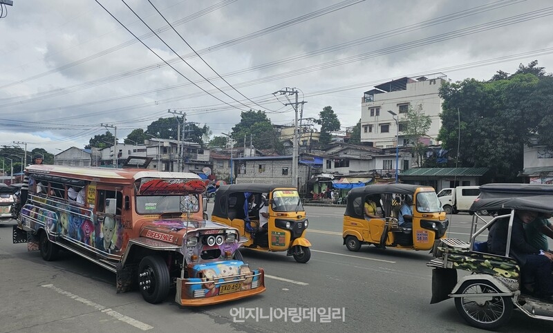 수성이 진행하고 있는 LRT 2호선 코게오 연장 현장의 모습.
