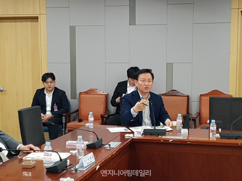 “토론만 해서는 안 돼”…김형동 의원, ENG에 산불 대응 협력 촉구